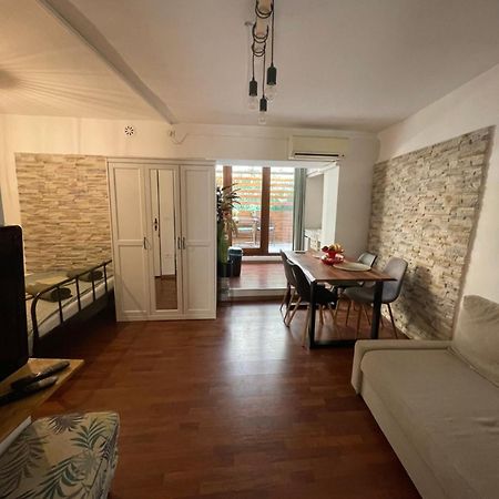 Apartma Ella Копер Екстериор снимка