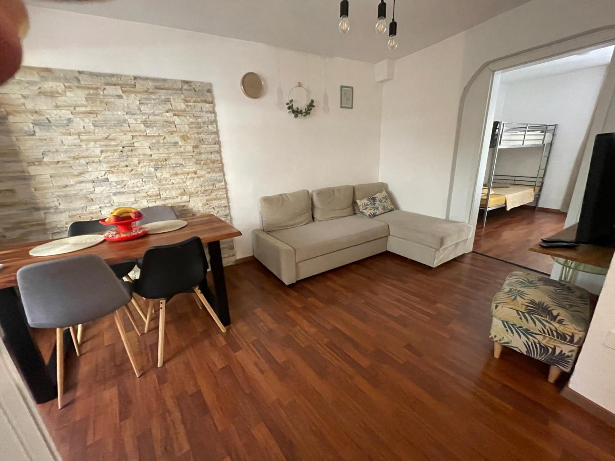 Apartma Ella Копер Екстериор снимка